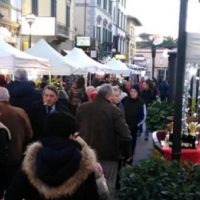 Sabato e domenica tornano le bancarelle in via Don Minzoni, animazione per tutti i bambini