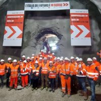 Raddoppio della ferrovia: finalmente aperta la nuova galleria di Serravalle