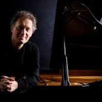 Il ritorno del pianista Andrea Lucchesini, il 15 settembre un concerto benefico per la chiesa del Carmine