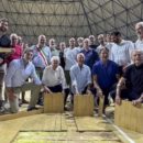Il Comune assegna l'”Airone d’oro” a Vito Panati; pezzi di parquet del Palaterme donati ai protagonisti del grande basket termale