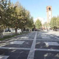 Piazza Battisti cerca un rilancio: il 5 ottobre torna “Soffitta in piazza”, un mercatino di operatori non professionisti