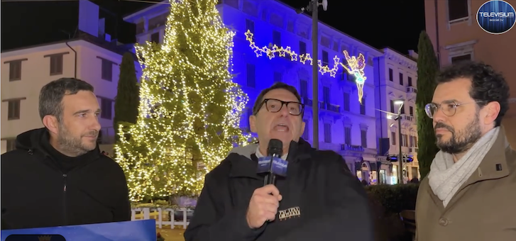 Festa in piazza a Montecatini Terme aspettando l’anno nuovo con la musica di Radio Mitology 70-80