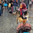 Arriva la Befana per la gioia di tanti bambini a Pescia e a Monsummano: calze per tutti e attrazioni