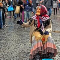 Arriva la Befana per la gioia di tanti bambini a Pescia e a Monsummano: calze per tutti e attrazioni