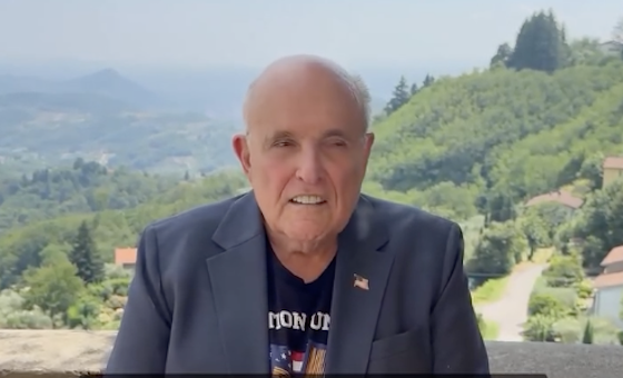 Rudolph Giuliani in visita a sorpresa a Marliana alla ricerca delle origini della sua famiglia