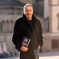 “Acqua in bocca” al Tettuccio: dopo Daniela Santanchè mercoledì 9 settembre Gianni Palagonia presenta il libro “Tracce di verità, memorie scomode di uno sbirro”