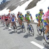 Il Giro d’Italia torna a Montecatini: il 20 maggio la “Corsa rosa” partirà dalla nostra città nel ricordo di Adriano De Zan